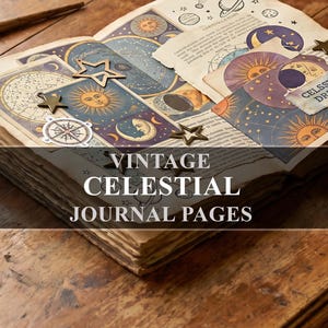 Op de afbeelding: Een open vintage journal met hemelse illustraties. Pagina's tonen zonnen, manen, sterren en planeten in blauw, paars en goud. De tekst "CELESTIAL DREAMS" is zichtbaar. Het journaal ligt op een houten oppervlak.