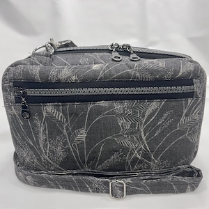 Carteira Crossbody - Folhagem Carvão