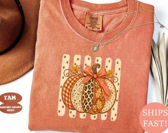 Patchwork Pumpkin Comfort Colors® Shirt, Fall Floral Pumpkin Gift, Quilted Pumpkin Sweatshirt, Cottagecore Autumn Graphic Tee, Gift for Her
