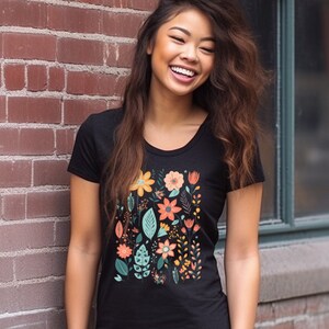 Wildflower tshirt, wilde bloemen shirt, bloemen tshirt, bloem shirt, cadeau voor vrouwen, dames shirts, beste vriend cadeau