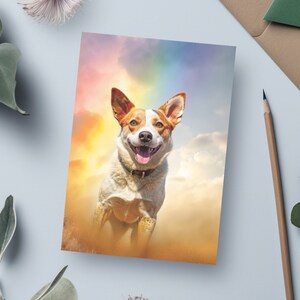 Tarjeta de pésame para mascotas con ilustraciones de un perro Red Heeler con arcoíris