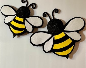 Set of 2 Bumblebee Spring Wreath Attachments Lightweight Yellow and Black Bumble Bee Deco Mesh Wreath Embellishment Wild Zinnias