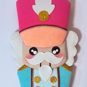 Large Nutcracker Bust CandyChristmas Wreath Attachment, Deco Mesh Embellishment for Xmas, Candy Pink Decoration, Wreath Holiday Pastel Decor