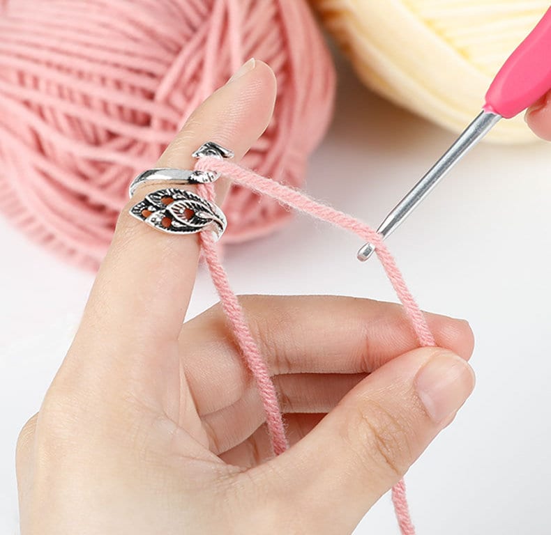 Yarn holder ring? : r/crochet