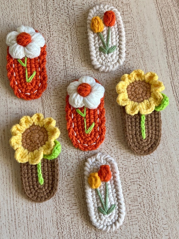 CROCHET FLOWER CLIPS YELLOW CROCHET FLOWER CLIPS YELLOW