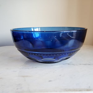 Vintage Tiara Crown Imperial Blue Serving Bowl Mid Century Glassware Vintage Glass Blue Glass Collectable Glass Wedding Gift Housewarming