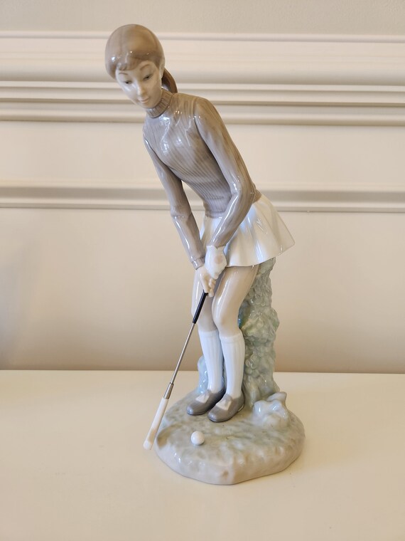 Lladro “LADY GOLFER” Figurine #04851 Lladro #4851 Golf Player Woman Fine Porcelain Decor Gift for