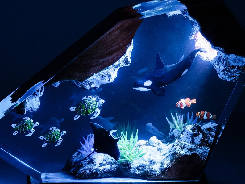 Orca Hai und Schildkröten Harz Nachtlichter, Mantarochen und Quallen Harz Lampe Einzigartiges Weihnachtsgeschenk für Ihn, handgefertigtes Geschenk für Sie Bild 6