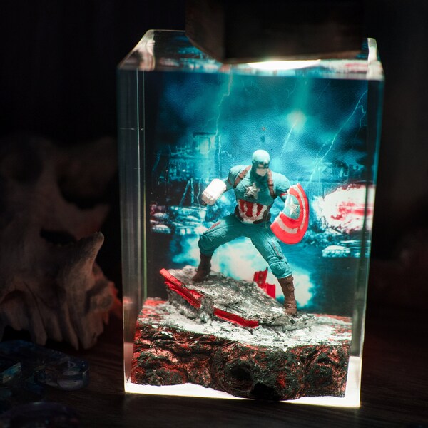 Ca.ptain A.merica resin night light, the aven.gers lamp - super hero resin epoxy lamp, Custom Night Light, gift for kids