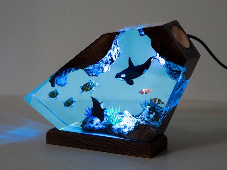 Orca Hai und Schildkröten Harz Nachtlichter, Mantarochen und Quallen Harz Lampe Einzigartiges Weihnachtsgeschenk für Ihn, handgefertigtes Geschenk für Sie Bild 3