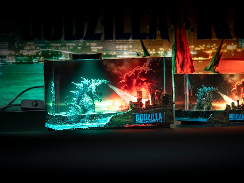 Godzilla monster resin night light - Diorama Monster