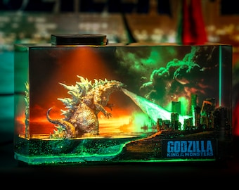 Go.dzi.lla monster hars lichte nacht - Diorama Monster-King’OT’Mon.sters, diorama hars epoxy, handgemaakte geschenken, woondecoratie