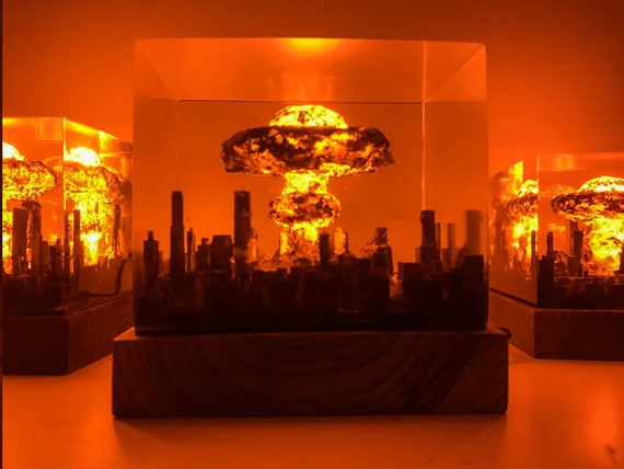 Explosion Atomic Bomb Resin Lamp, Atomic Bomb Custom Night Light, 3D R - On  Wooden