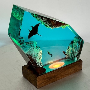 Manta Ray Mystique Epoxy Resin Lamp, Ocean Resin Lamp, Wood Resin Lamp, Gift for Couple, Gift for Him, Home decor unique gift, Gift for Dad