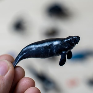 Miniature marine life figures: turtle, shark, whale | 01