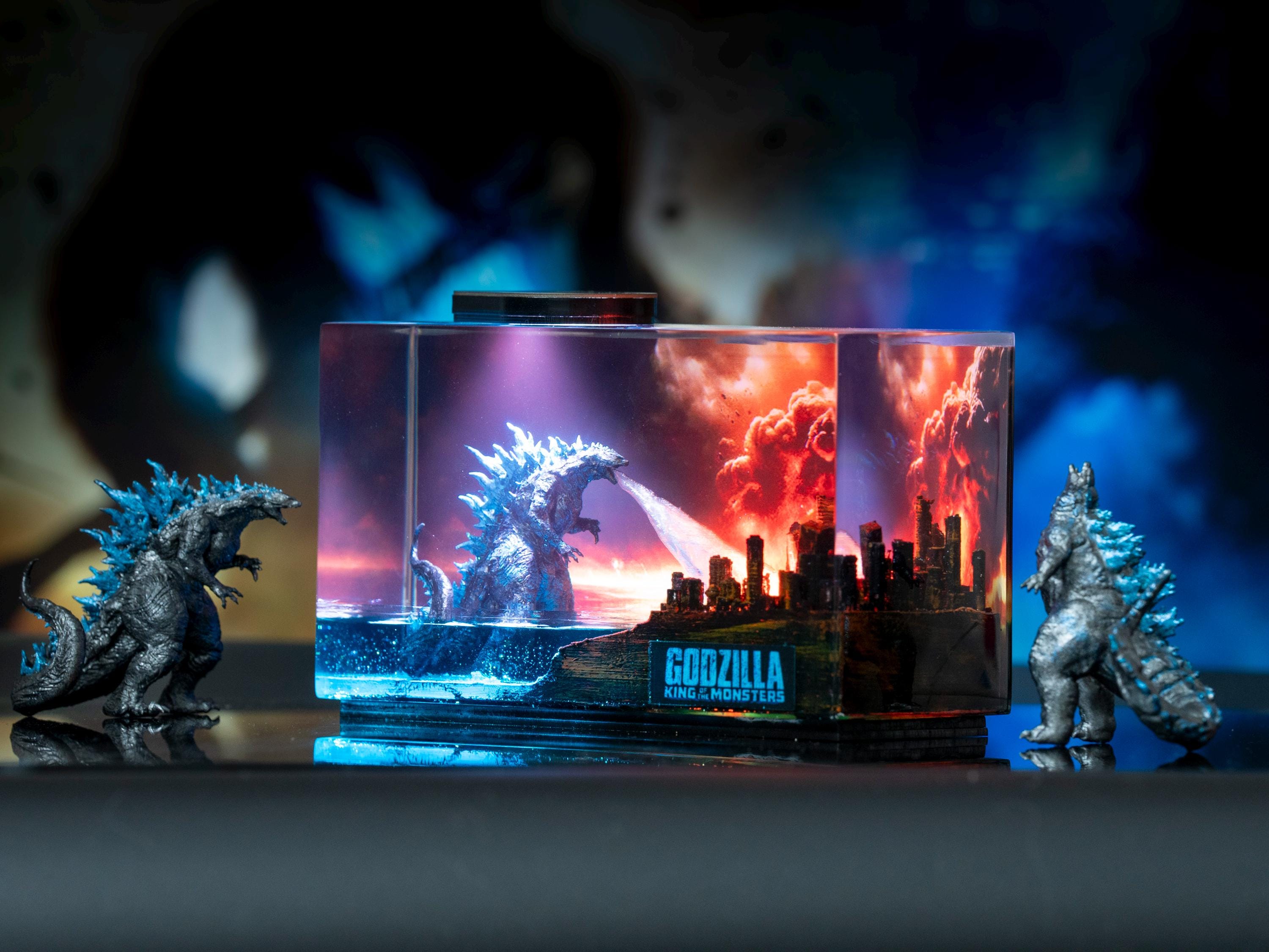 Godzilla Resin Lamp, Godzilla Handmade decor Epoxy Lamp, Resin Night light gift, gift for mom