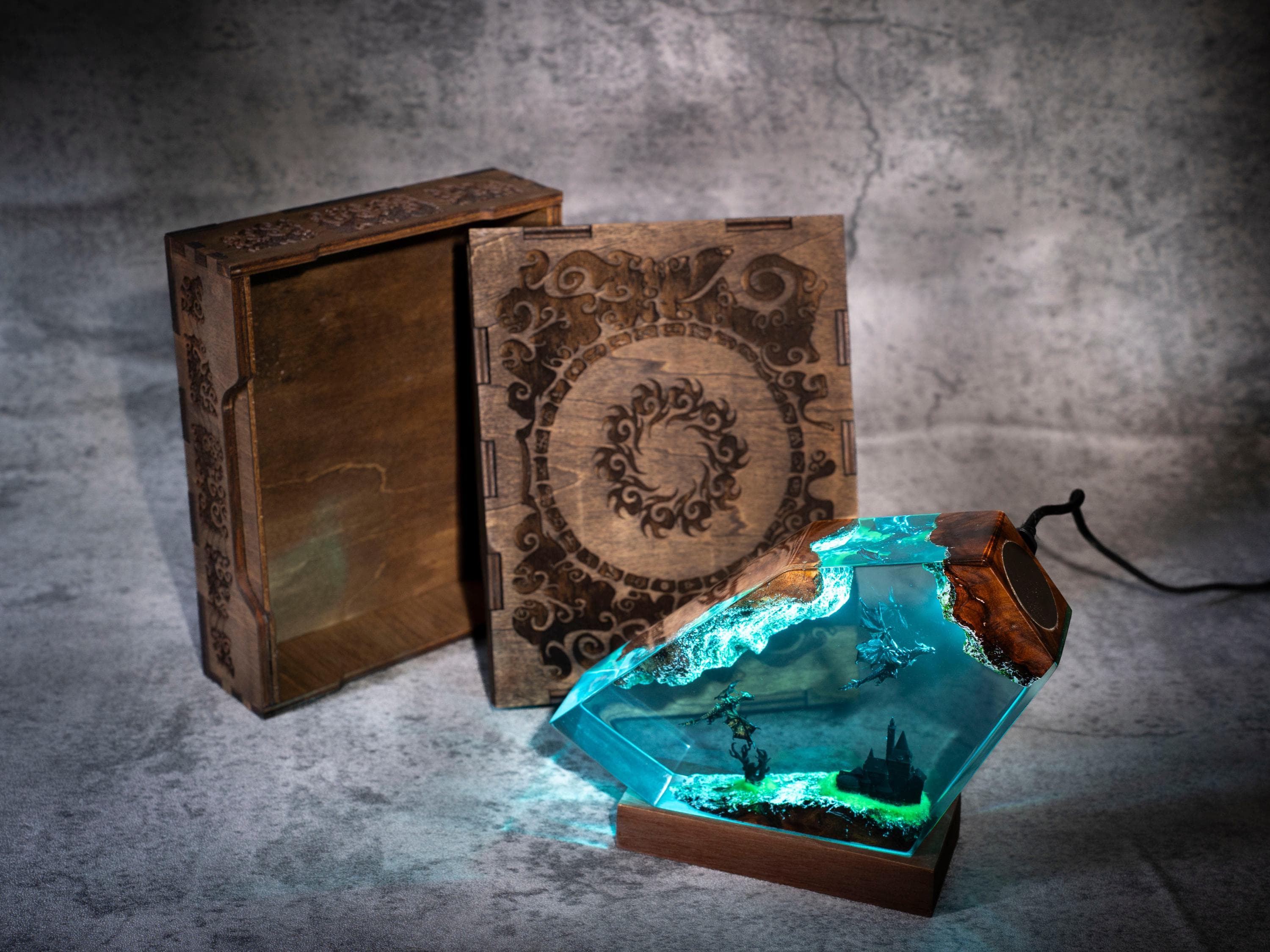 Dragon Resin Wood Night Light, Ice & Fire Dragon Lamp- Gift for Him, birthday gift, unique lamp, epoxy resin lamp, custom night light