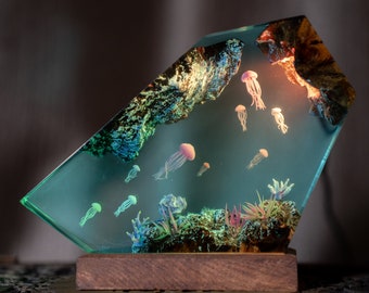 Jellyfish Resin Night Light, Axolotl Resin Night Light, Glowing Sea Animal Ocean Epoxy Lamp, Underwater Coral Reef Diorama, Gift for Her Mom