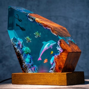 Dolphin Ocean Resin Lamp, sea turtles & couple diver night light- Gift for Couple, Ocean Themed Resin Lamp, dolphin night light
