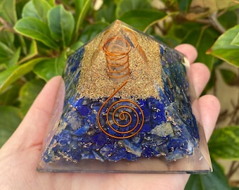 Orgonite Pyramid - Lapis Lazuli Crystals, Copper Wrapped Quartz Generator, Gold Flakes & Meaning Card