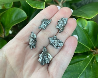 1 x Genuine Meteorite - Campo Del Cielo Meteor from Argentina (3-5 GRAM SIZE)