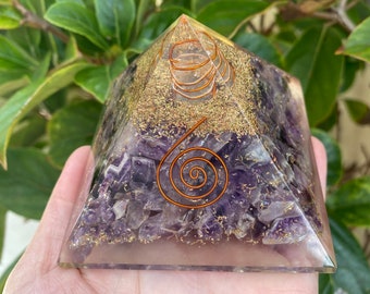 Orgonite Pyramid - Amethyst Crystals, Copper Wrapped Quartz Generator, Gold Flakes & Meaning Card