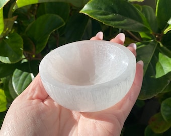 Selenite Crystal Bowl - Crystal Charging - Crystal Energy
