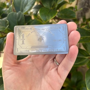 Barra de lingotes de titanio 999 de 1 oz "Araña de espalda roja" de titanio puro