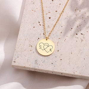 Collar de San Valentín, collar con inicial, collar con letra, collar con letra de corazón, joyería delicada con monograma, regalo para esposa, regalo para parejas