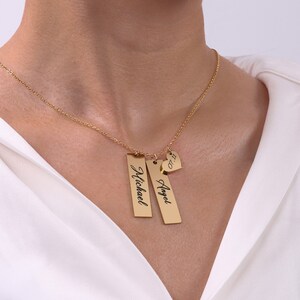 Collar de nombre personalizado, collar de placa de oro, collar de mamá, collar de nombre delicado, regalo para ella, collar de abuela