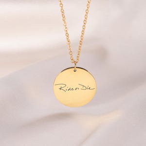 Collar con disco escrito a mano personalizado, collar con dije de escritura a mano real, regalo de joyería personalizado, regalo para ella