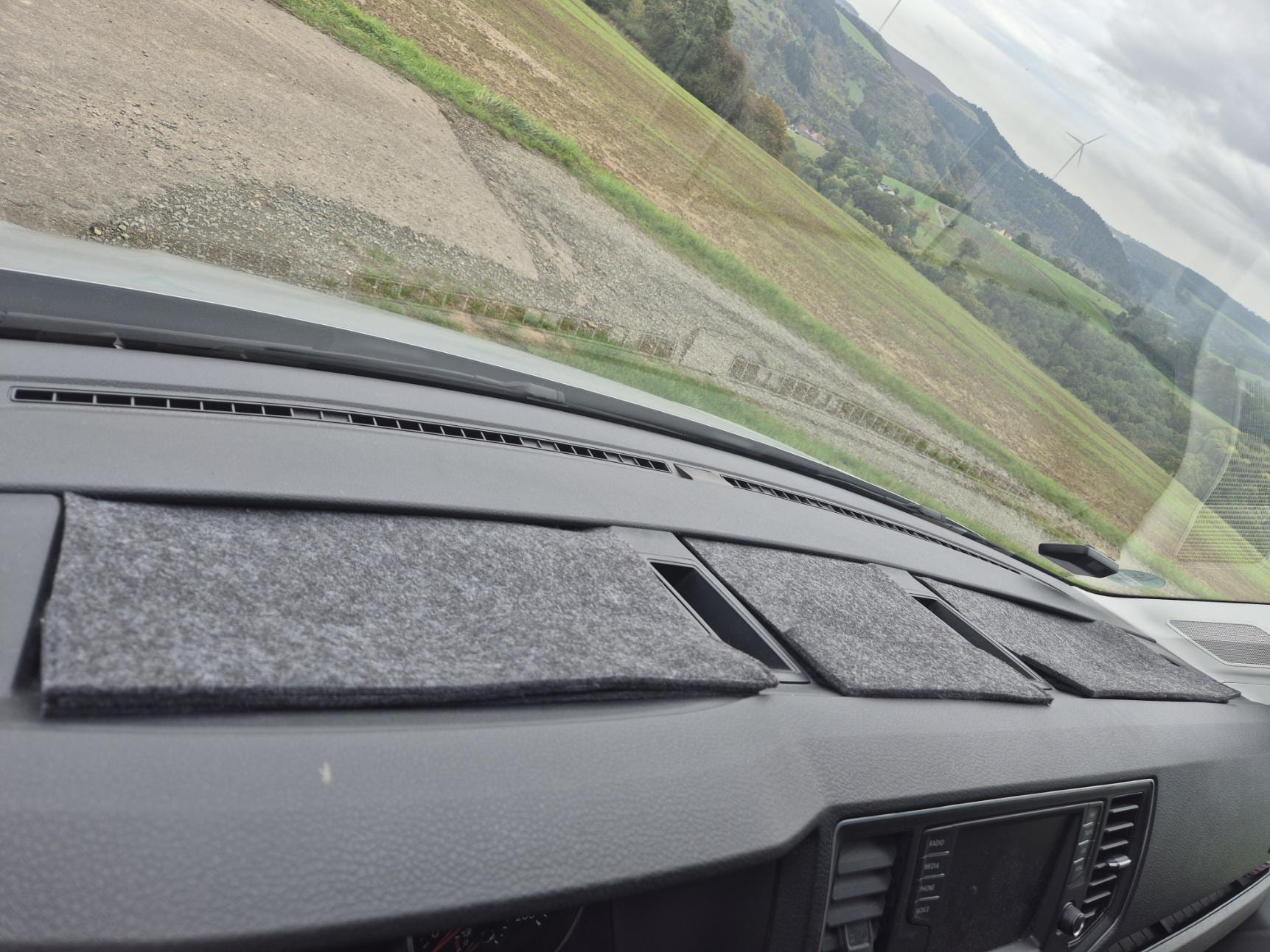Grand California, VW Crafter, MAN TGE, Westfalia Sven Hedin, Knaus Boxdrive: Cockpit Taschen für mehr Ordnung im Fahrerhaus, Filz, 3er Set