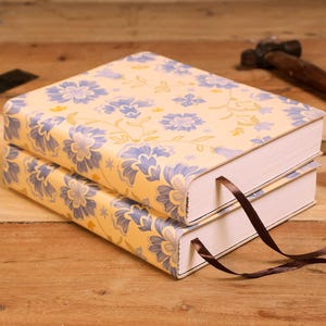 Leather Journal Notebook – Flower Motifs – Handmade Gift for Her, Birthday Present, Travel Diary, Writers, Poets