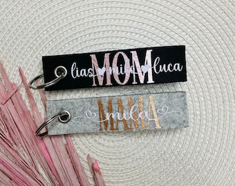 Keychain personalized for mom made of felt black or light grey / gift / pendant / Mother's Day / birthday / Christmas