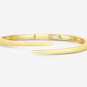 14K Yellow Open Gold Wrap Bangle with Personalized Claw Cuff - Special Bridal Jewelry for Her, Gold Claw Cuff Bangle