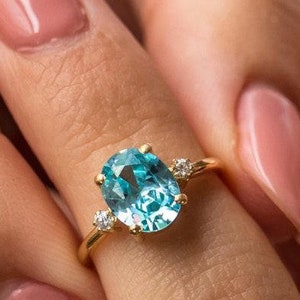 Natural Aquamarine Oval Cut Gemstone 14K Solid Gold Ring For Women Luxury Handmade Engagement Ring Anniversary Gifts For Her