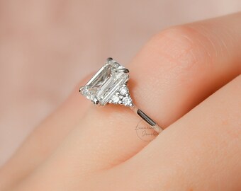 Emerald Cut Lab Grown Diamond Ring,14K Yellow Gold Women Engagement Ring, Art Deco, Minimalist Ring, Personalized Bridal Jewelry
