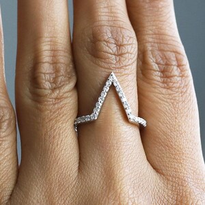 V Shaped Band Lab Grown Wedding Band For Women V Shape Ring Chevron Band Curved Wedding Band Solid 14K Gold Ring V Wedding Band