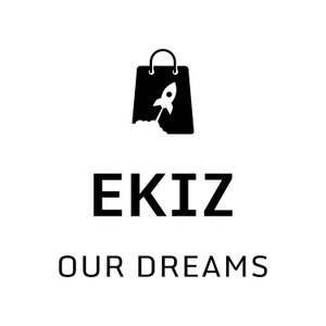 Könnte beinhalten: Schwarz-weißes Logo mit einer Einkaufstasche, aus der eine Rakete startet. Unter der Tasche steht das Wort "EKIZ", darunter "OUR DREAMS" in einer serifenlosen Schriftart. Das Design befindet sich auf weißem Hintergrund.