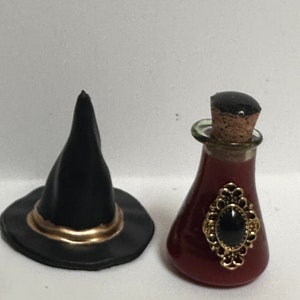 Gothic dollhouse potion bottle miniature witch hat 1:12 scale witches cottage mini witches accessories elegant dollhouse witches magic spell