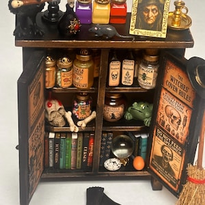 miniature witch furniture 1:12 scale creepy gothic cabinet haunted dollhouse  miniature witch decorations dollhouse decor mini witches spell