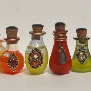 Gothic dollhouse potion bottle set witches hex kit 1:12 scale poison bottes mini elegant accessories miniature decor spooky diorama items