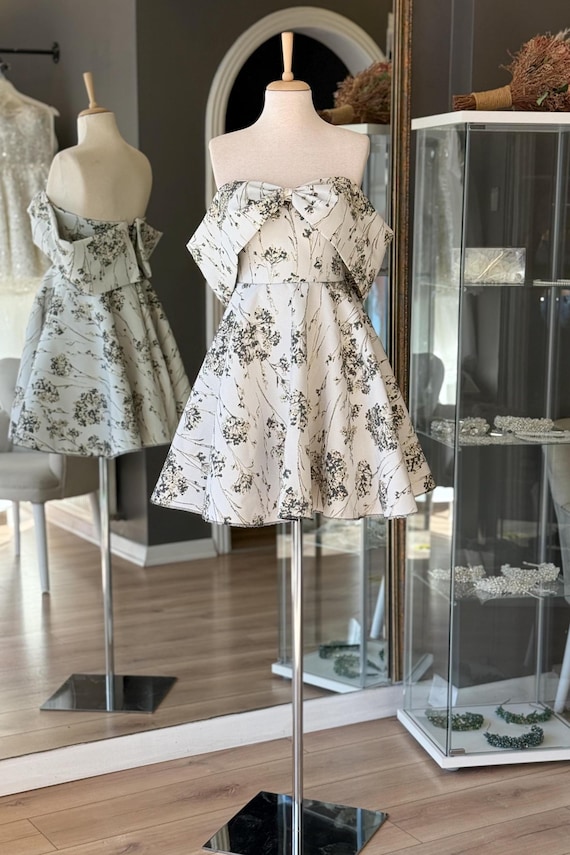 Ivory Off-Shoulder Brocade Mini Dress with Detachable Sleeves – Elegant Cocktail & Party Dress