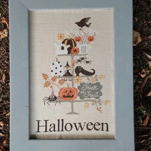 Celebrate Halloween by Madame Chantilly - Counted cross stitch pattern - Hard copy
