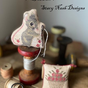 Bobbin by Stacy Nash Primitives - Animal Crackers - Counted cross stitch pattern - Hard copy