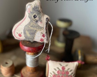 Bobbin by Stacy Nash Primitives - Animal Crackers - Counted cross stitch pattern - Hard copy