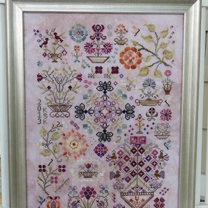 Summer Quakers by Rosewood Manor - Counted cross stitch pattern, Valdani thread pack