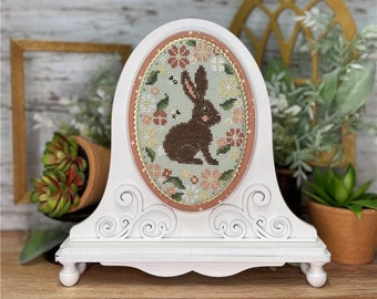 Spring Bunny by Erin Elizabeth Designs - Counted cross stitch pattern - Hard copy