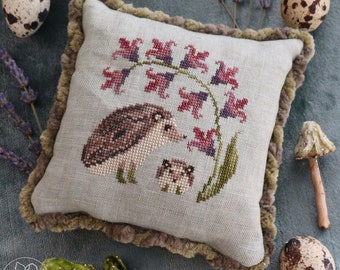 Hedgehog & Hyacinth by The Blue Flower - Counted cross stitch pattern - Hard copy