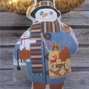 Twin Peak Snowman 2024 by Twin Peak Primitives - Counted cross stitch pattern - Hard copy